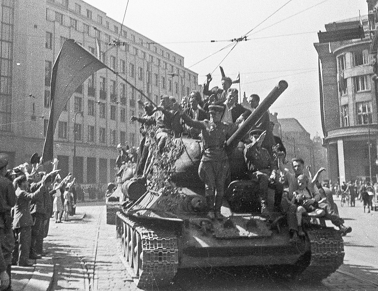 6 мая 1945 года - 1415 день ВОВ